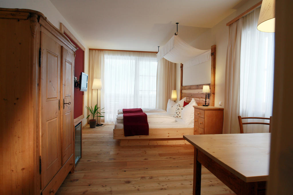 Hotel Fahrnberger Göstling an der Ybbs Oda fotoğraf